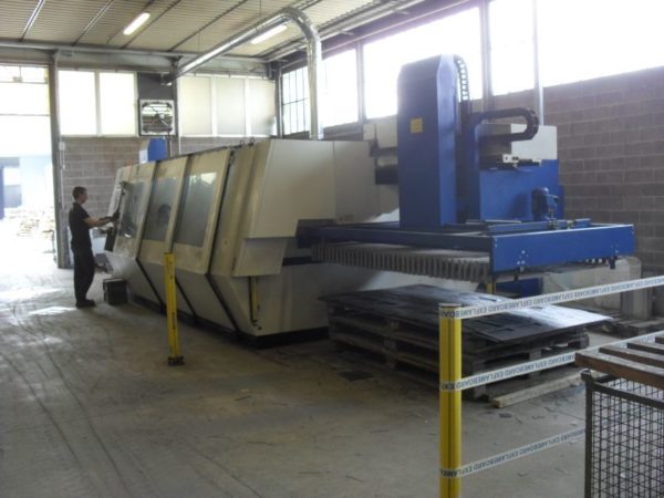 Taglio laser Trumpf TC L 2510