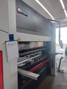 Piegatrice elettrica Servo DD-M 2000×50 Ton