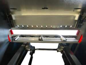 Pressa piegatrice idraulica mod. Smart XL CNC ESA 840 fino a nr. 4 assi controllati