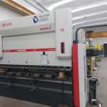ضغط هيدروليكي XL 3020×100 طن CNC Esa 875 Nr.4 محاور متحكم بها: Y1-Y2-X-R
