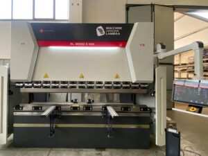 Pressa Piegetrice Nuova DENER XL 3020×100 Ton Esa 840 Nr. 4 Assi