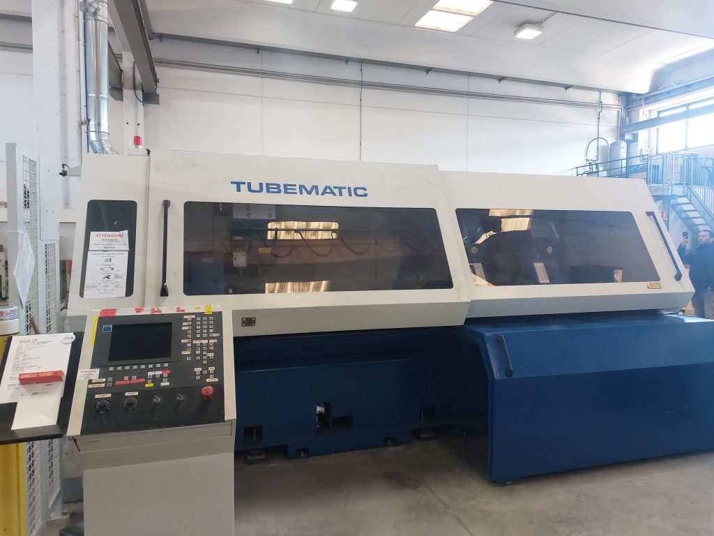 Laser Tubo Trumpf Tubematic Potenza 2700 watt